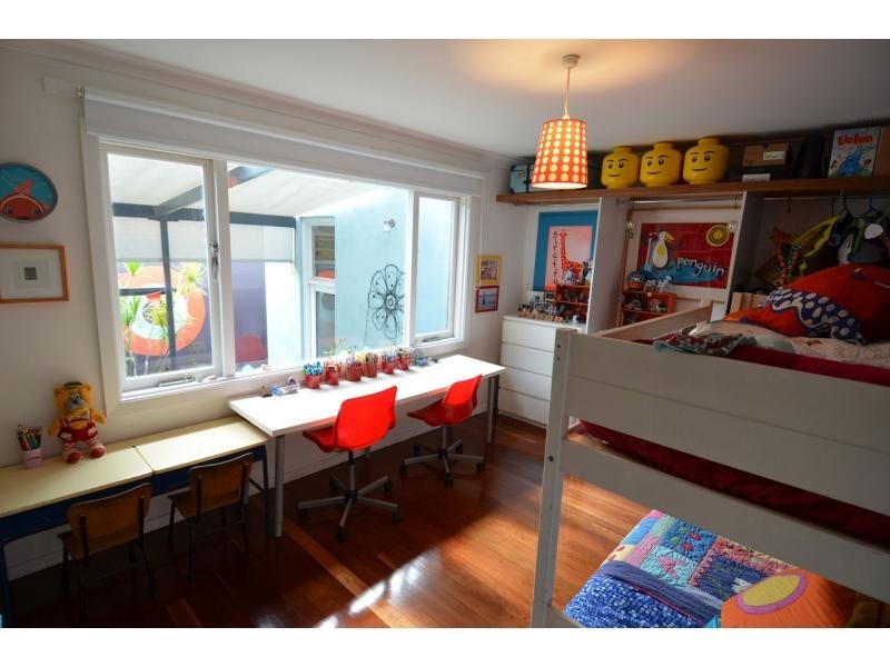 64 Samson Street, White Gum Valley WA 6162