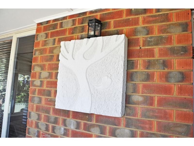 8 Hartley Street, Coolbellup WA 6163