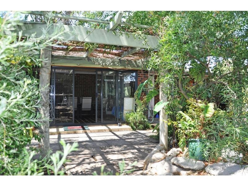 8 Hartley Street, Coolbellup WA 6163