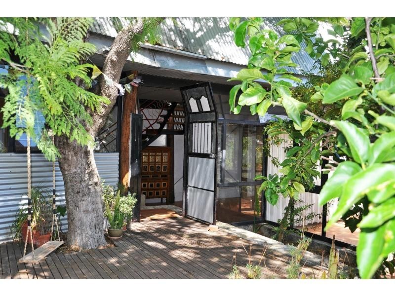 21A Howson Street, Hilton WA 6163