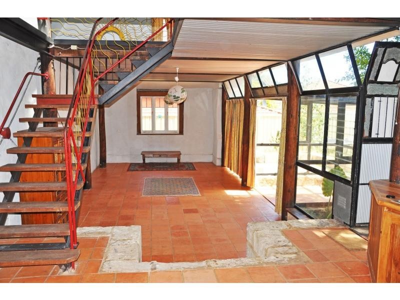 21A Howson Street, Hilton WA 6163