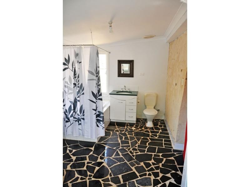 21A Howson Street, Hilton WA 6163
