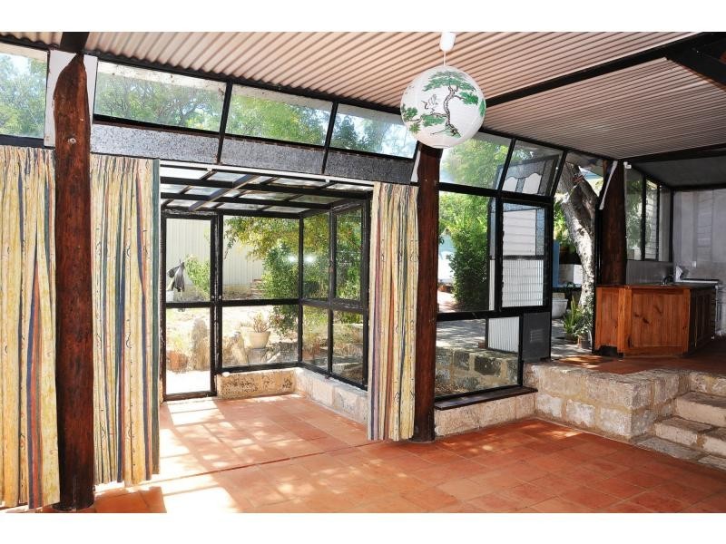 21A Howson Street, Hilton WA 6163