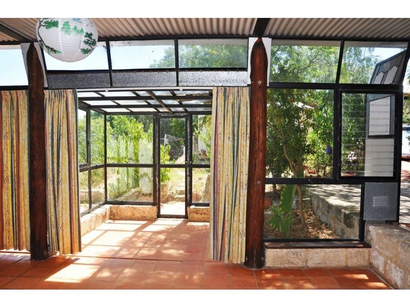 21A Howson Street, Hilton WA 6163