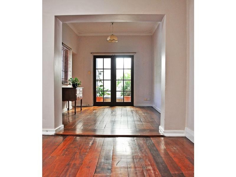 13 Arundel Street, Fremantle WA 6160