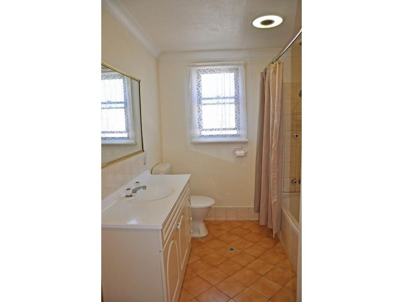 57 Hines Road, Hilton WA 6163