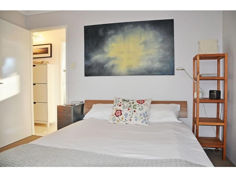 Unit 12/52 Samson Street, White Gum Valley WA 6162