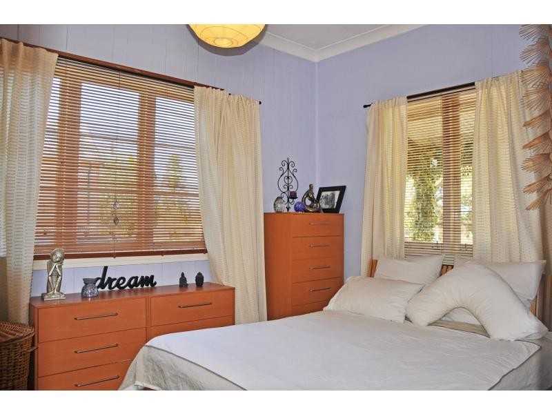 56 Watkins Street, White Gum Valley WA 6162