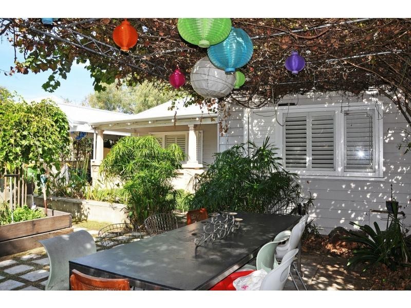 55 Hope Street, White Gum Valley WA 6162