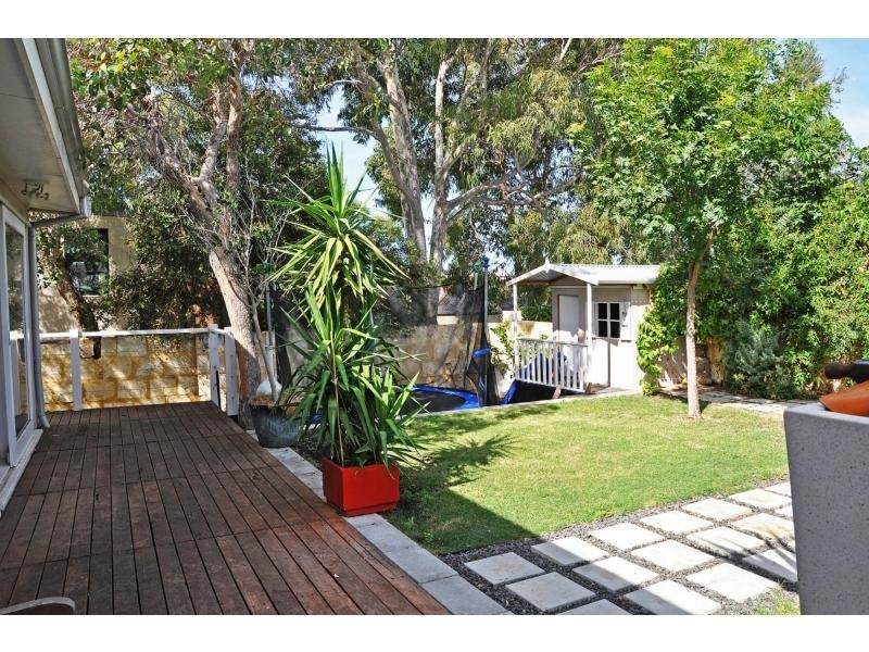 55 Hope Street, White Gum Valley WA 6162