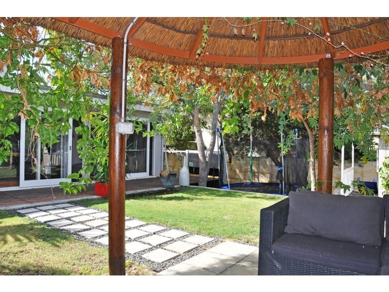 55 Hope Street, White Gum Valley WA 6162