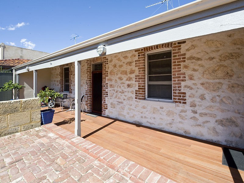 11A Arundel Street, Fremantle WA 6160