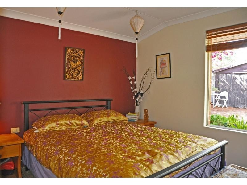 3A Paget Street, Hilton WA 6163