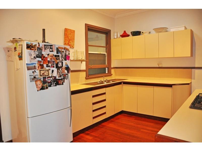 119 Watkins Street, White Gum Valley WA 6162