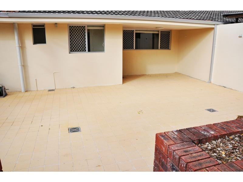 3A Dadley Street, Hamilton Hill WA 6163