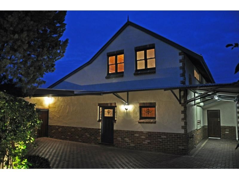 28A Lee Avenue, Hilton WA 6163