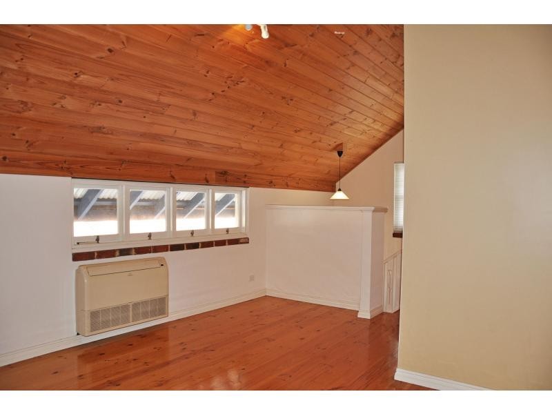 28A Lee Avenue, Hilton WA 6163