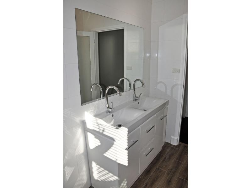 61 Watkins Street, White Gum Valley WA 6162