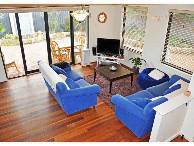 165A Stevens Street, White Gum Valley WA 6162