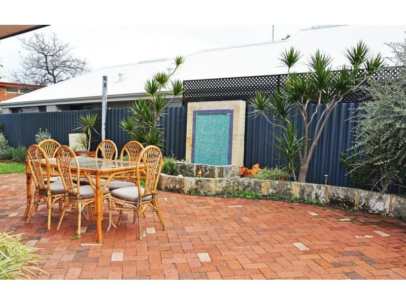 165A Stevens Street, White Gum Valley WA 6162