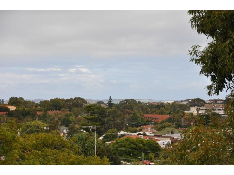 148A Samson Street Street, White Gum Valley WA 6162