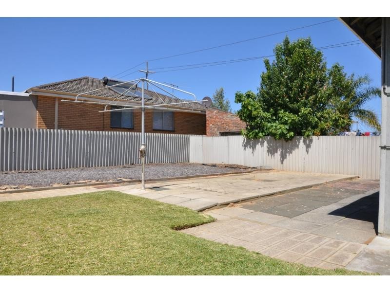 71 Stevens Street, White Gum Valley WA 6162