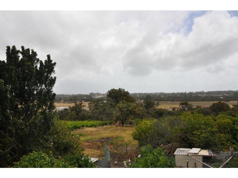 380 Wattleup Road, Hammond Park WA 6164