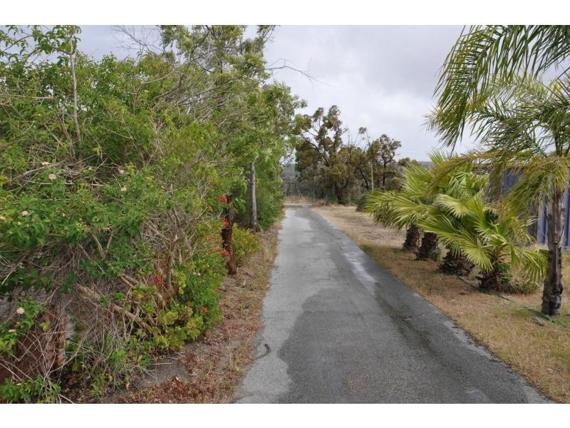 380 Wattleup Road, Hammond Park WA 6164