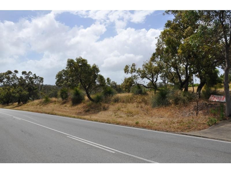 380 Wattleup Road, Hammond Park WA 6164