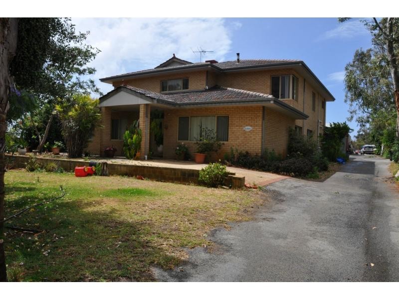 380 Wattleup Road, Hammond Park WA 6164