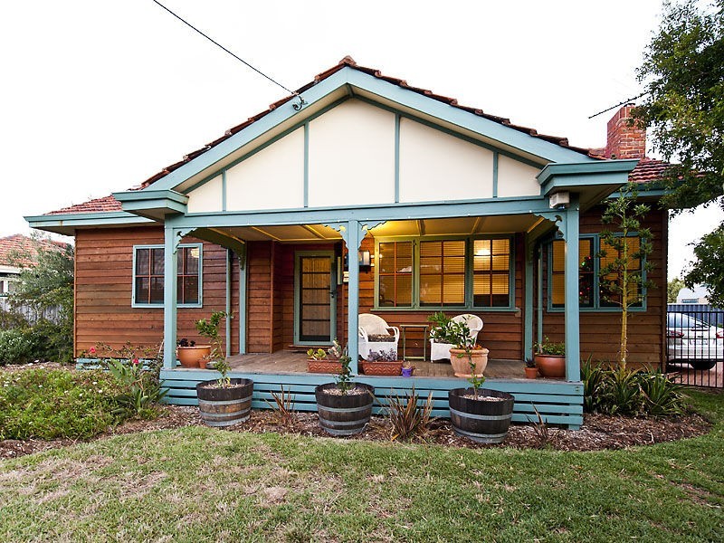 250 Carrington Street, Hilton WA 6163