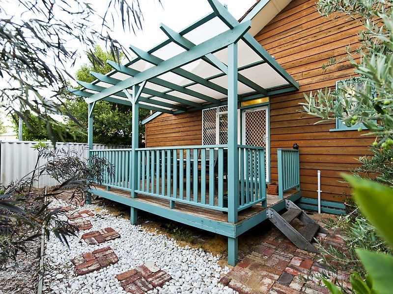 250 Carrington Street, Hilton WA 6163