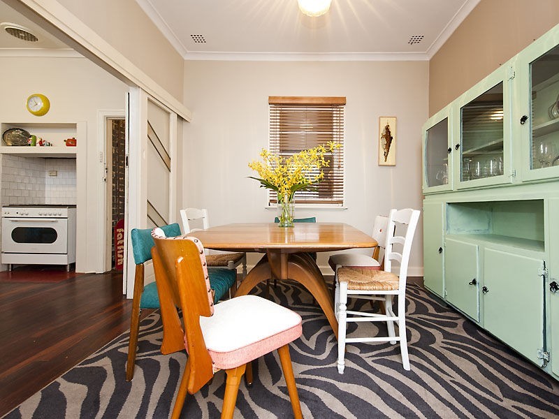 250 Carrington Street, Hilton WA 6163