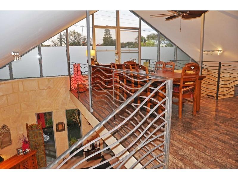 109A Samson Street, White Gum Valley WA 6162