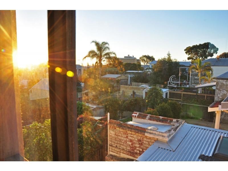 73 Attfield Street, Fremantle WA 6160