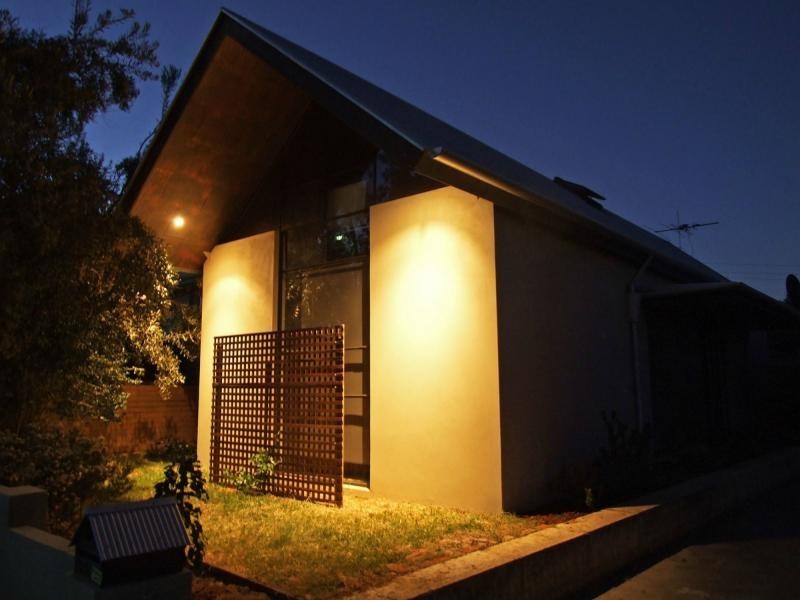 38 Simper Crescent, White Gum Valley WA 6162