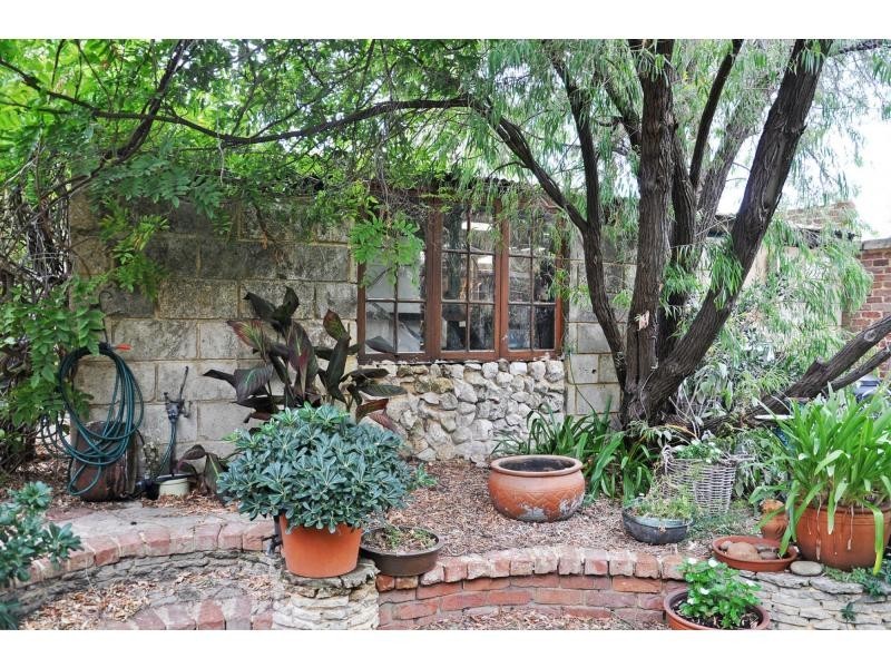 White Gum Valley WA 6162