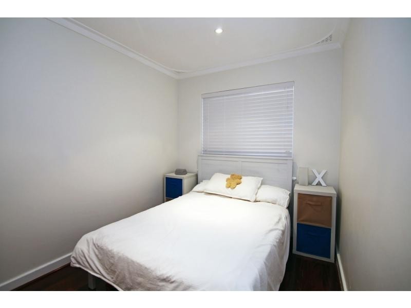 22A Wiluna Avenue, White Gum Valley WA 6162