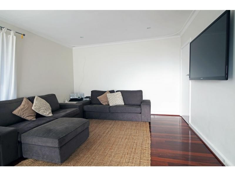 22A Wiluna Avenue, White Gum Valley WA 6162