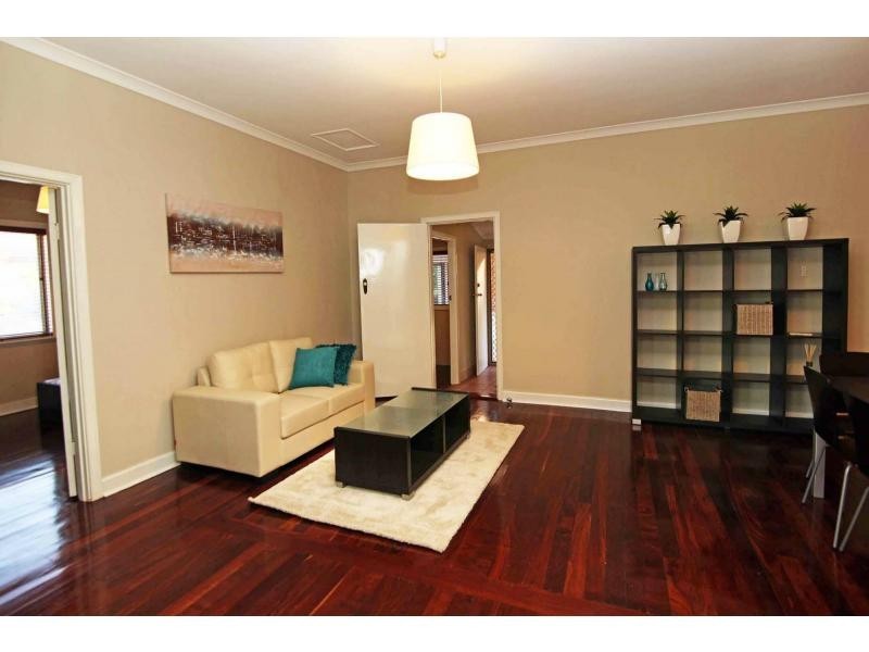 49 Montreal Street, White Gum Valley WA 6162