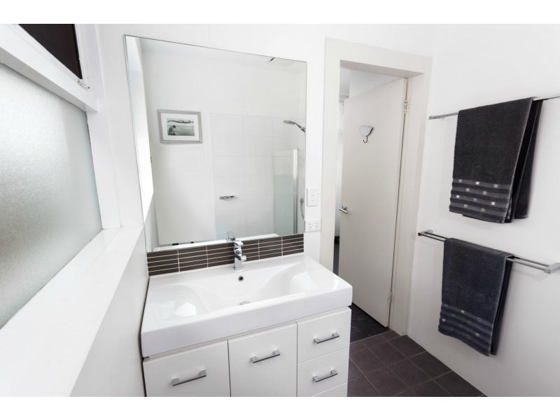 24 Hampton Road, Fremantle WA 6160