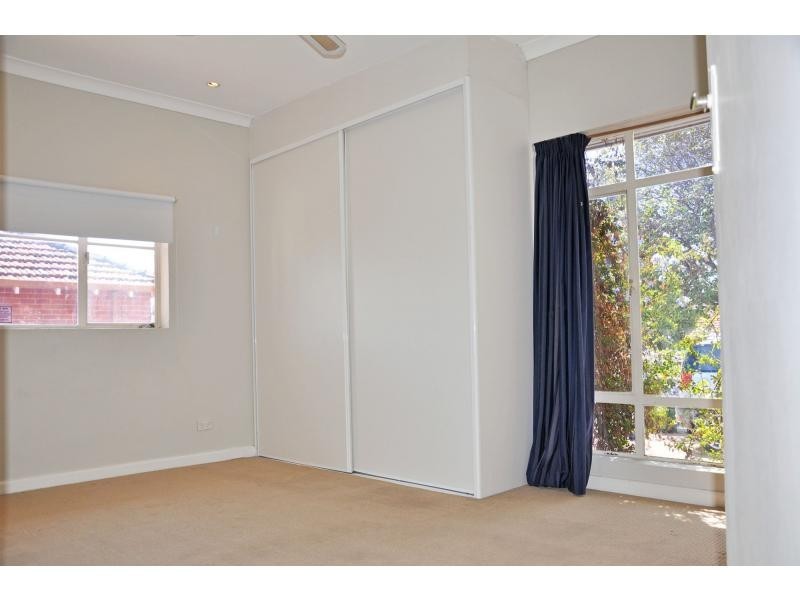 47B Hines Road, Hilton WA 6163