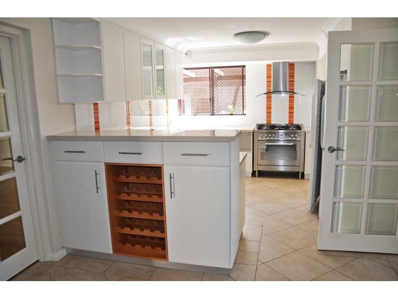 15 Arnold Street, Kardinya WA 6163