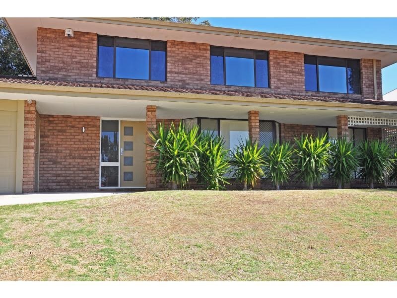 15 Arnold Street, Kardinya WA 6163