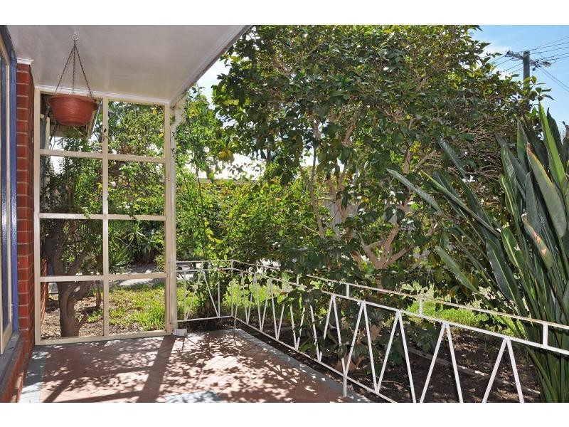 5 Aberle Street, Hamilton Hill WA 6163