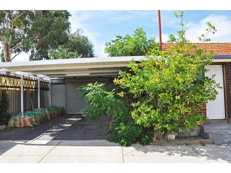 5 Aberle Street, Hamilton Hill WA 6163