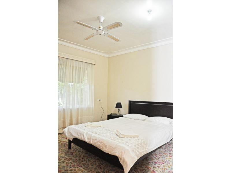 168 Carrington Street, Hilton WA 6163