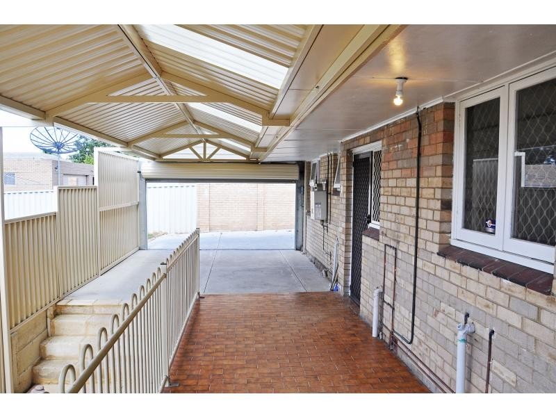 168 Carrington Street, Hilton WA 6163