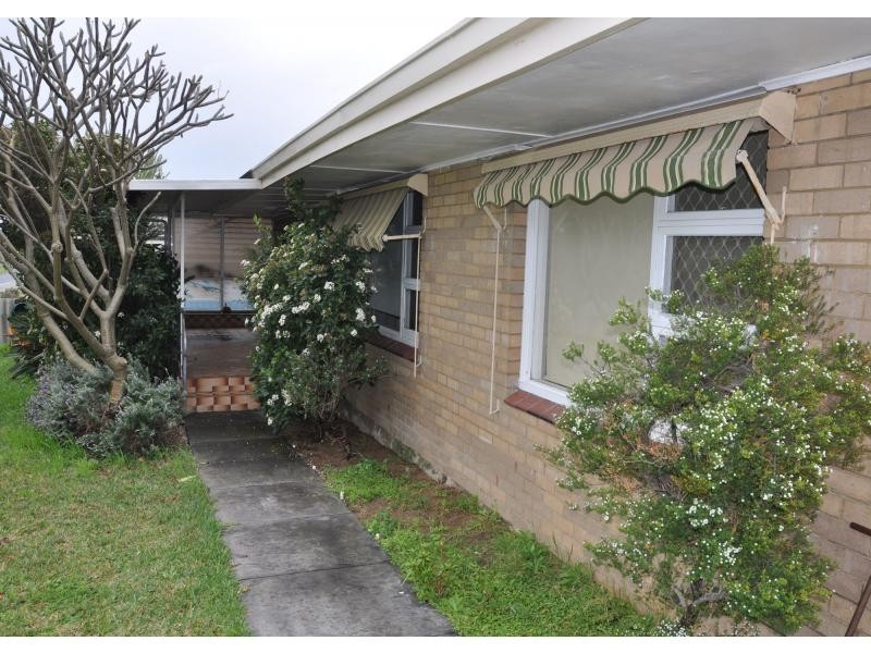 168 Carrington Street, Hilton WA 6163