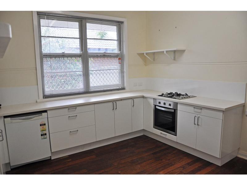 13 Darling Street, White Gum Valley WA 6162